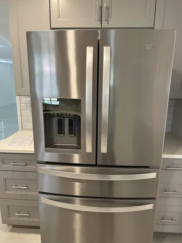 137th Refrigerator 1