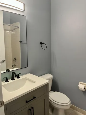 12_beyc6a37db2907b6f