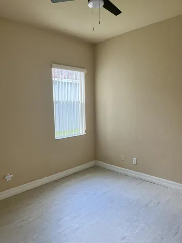 03_beyc6a3423e57581d