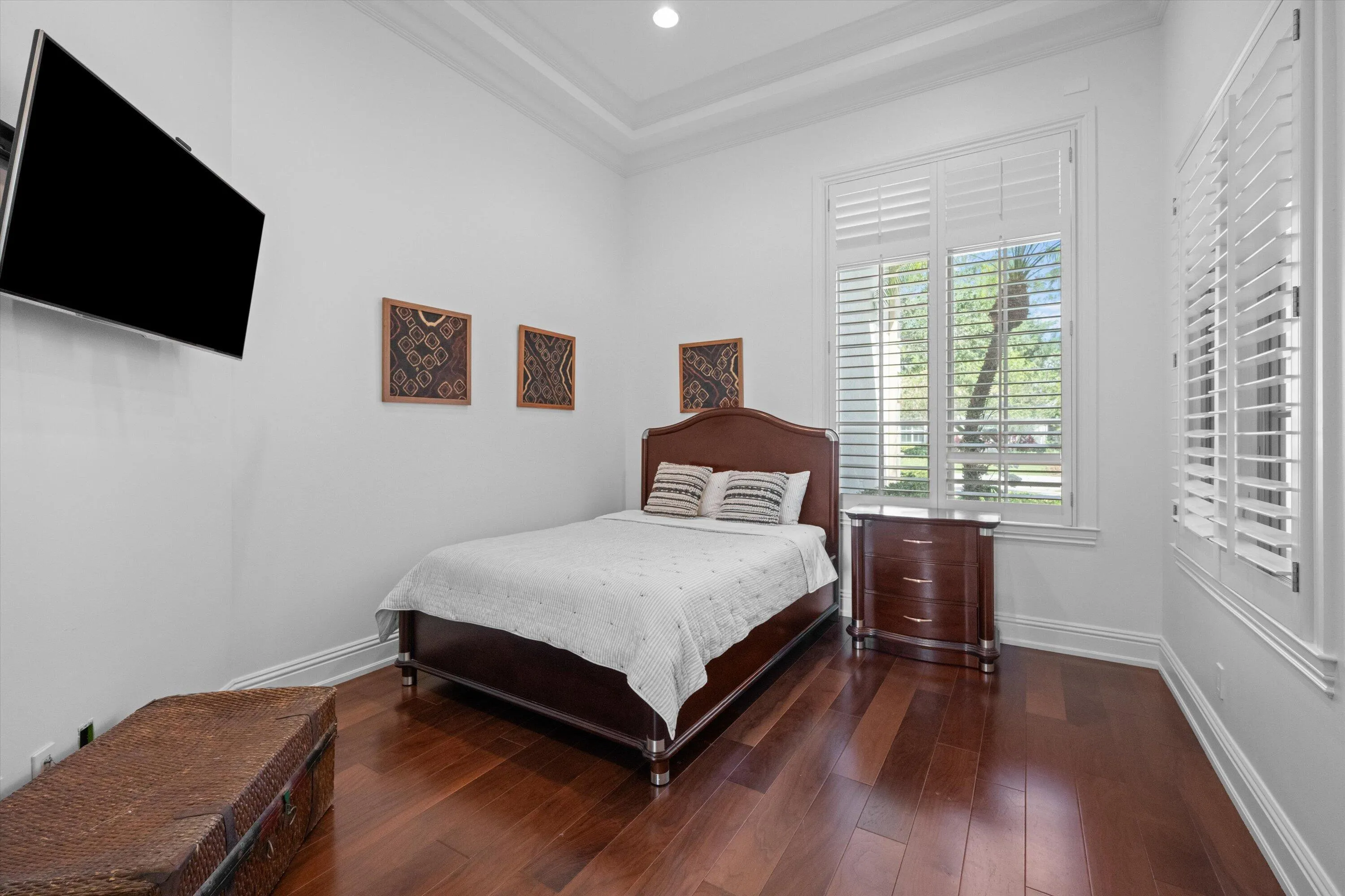 Suite III