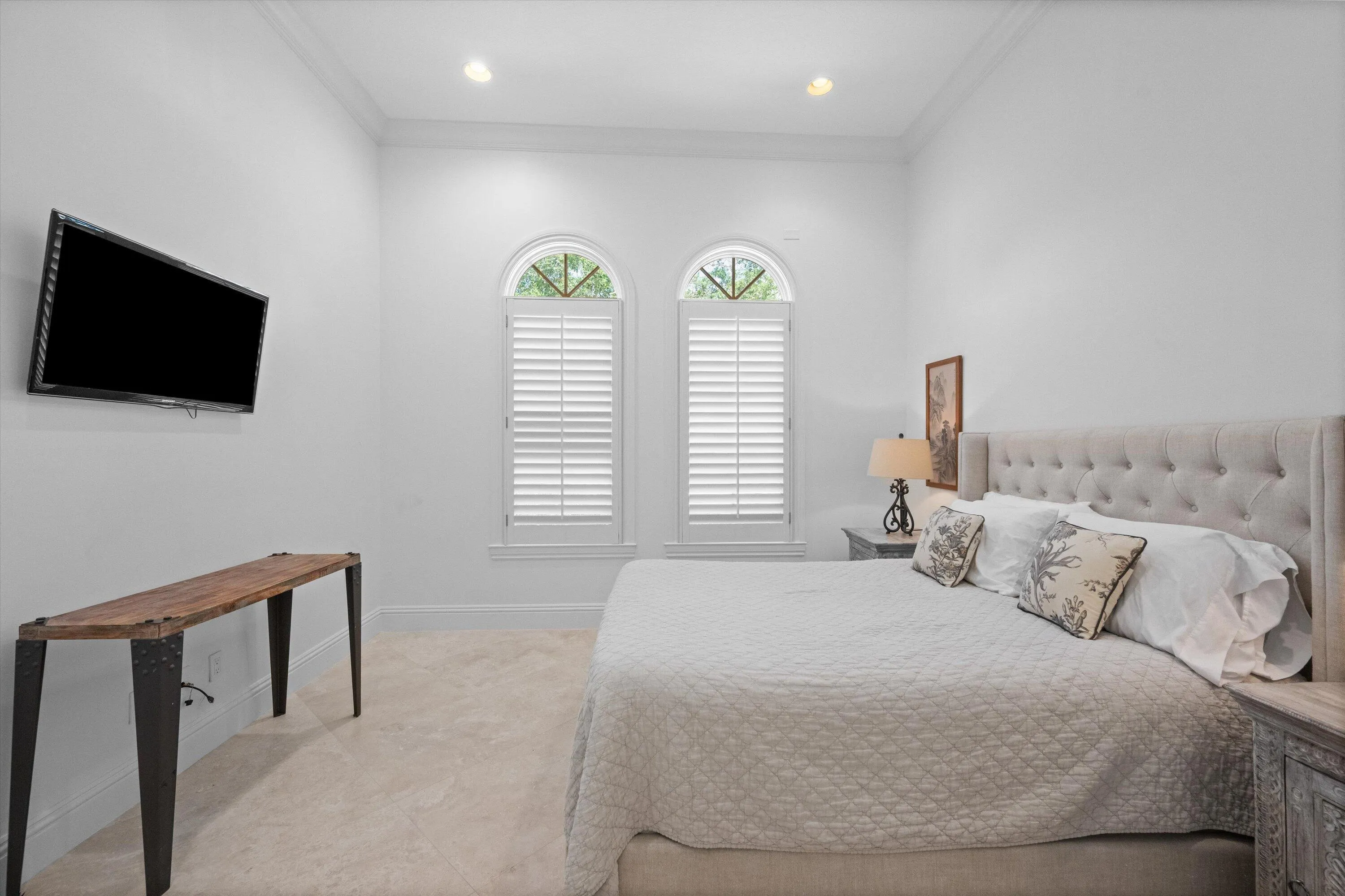 Suite I