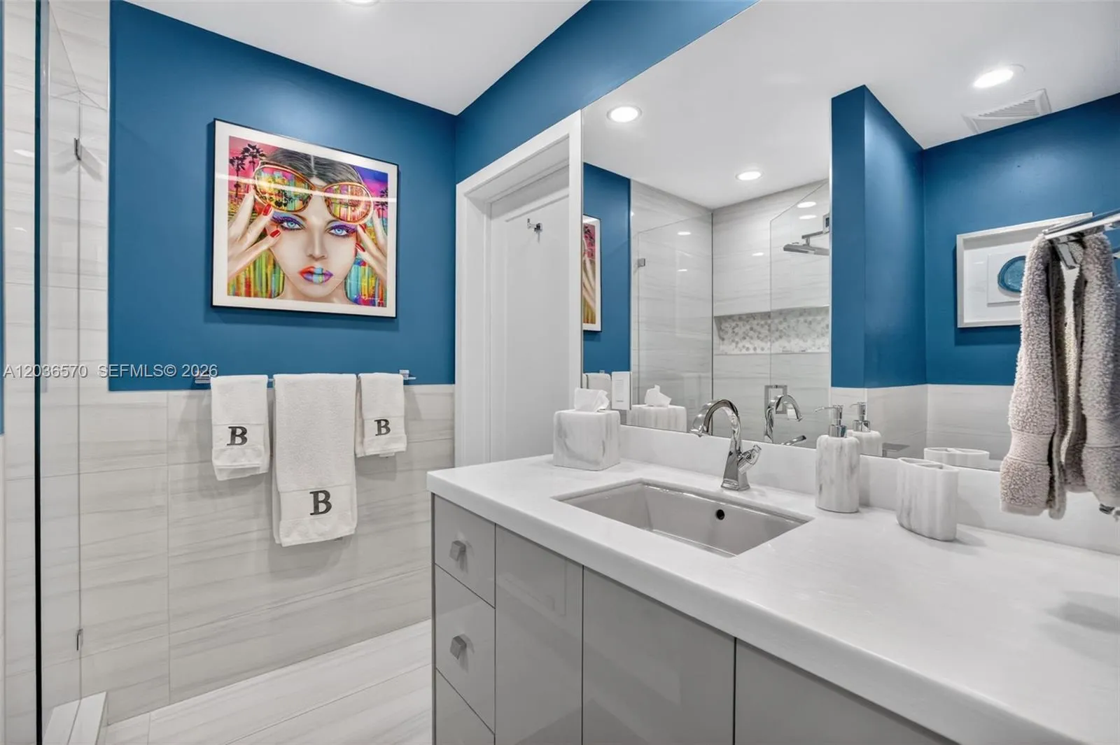 Photo 72