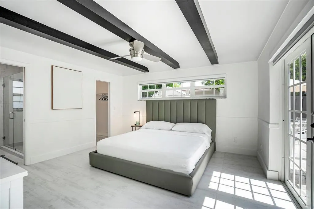 Guest Bedroom W/ en-suite