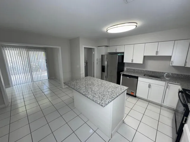 Open Kitchen