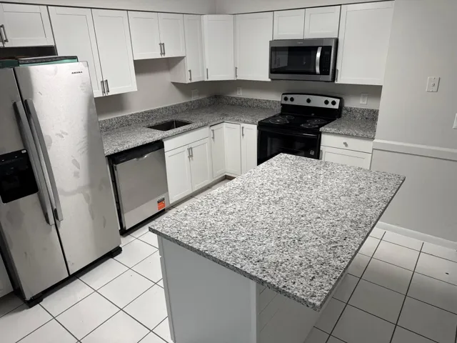 Open Kitchen