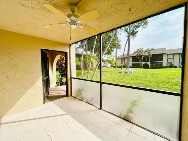 SCREENED PORCH