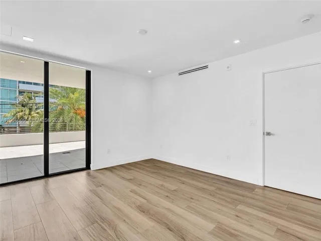 Bedroom with 2nd terrace access.