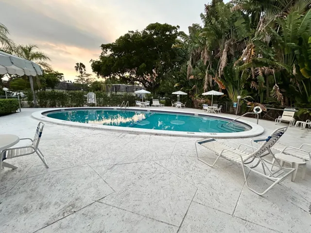 Community pool