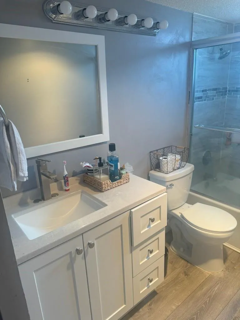 Guest Bath Vanity