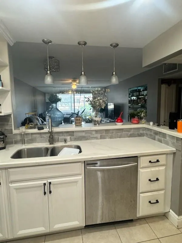 Quartz Counter
