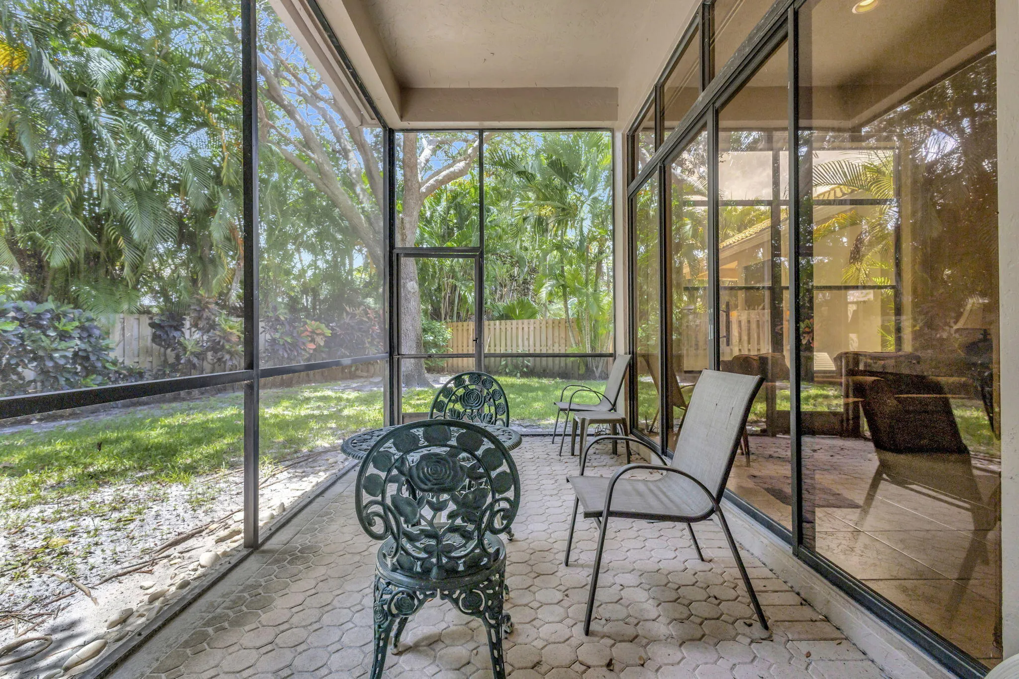 Covered & Screened Patio