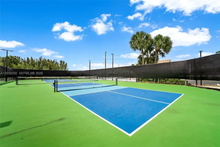 2 pickleball courts
