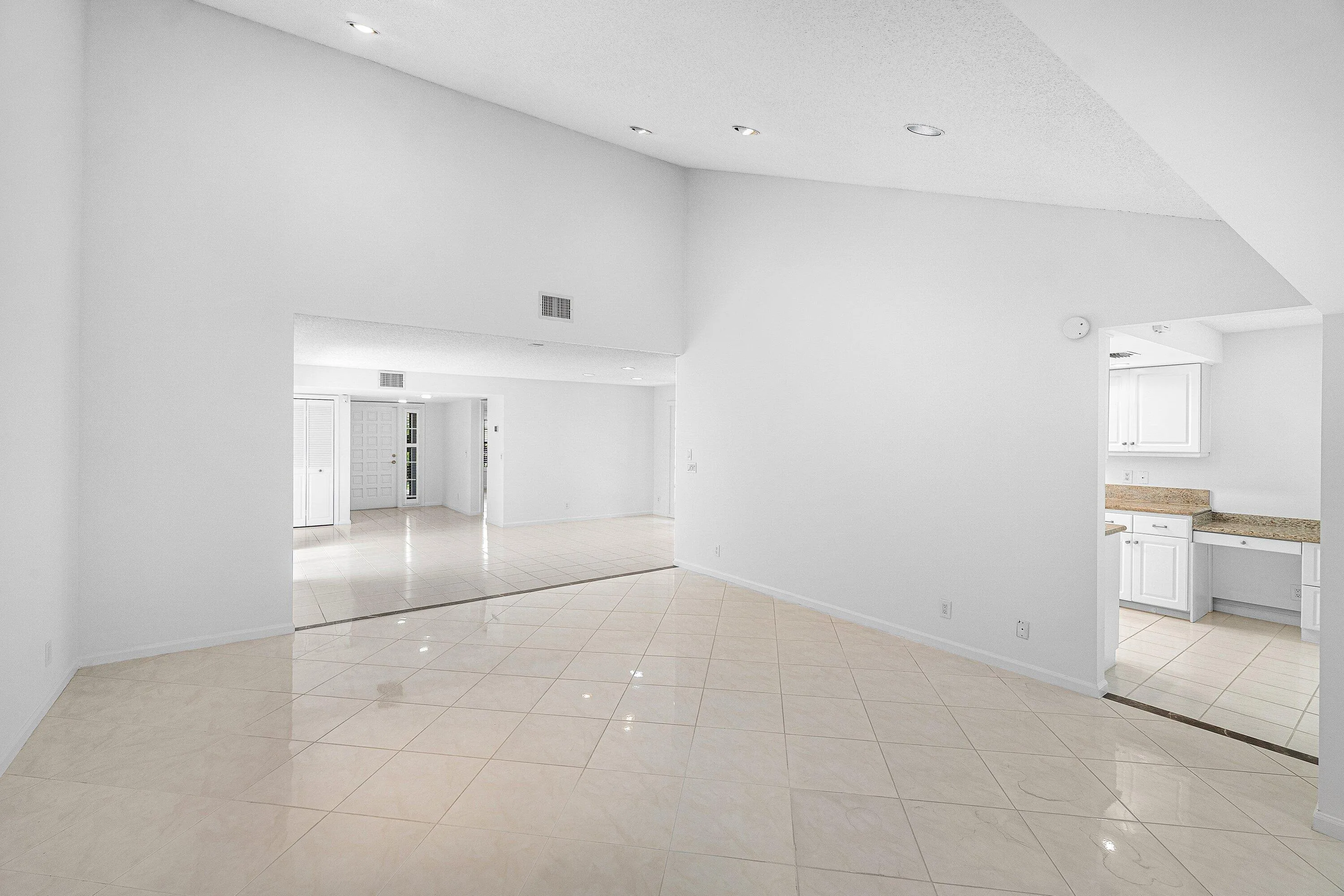 014-5635KiowaCircle-BoyntonBeach-FL-3343