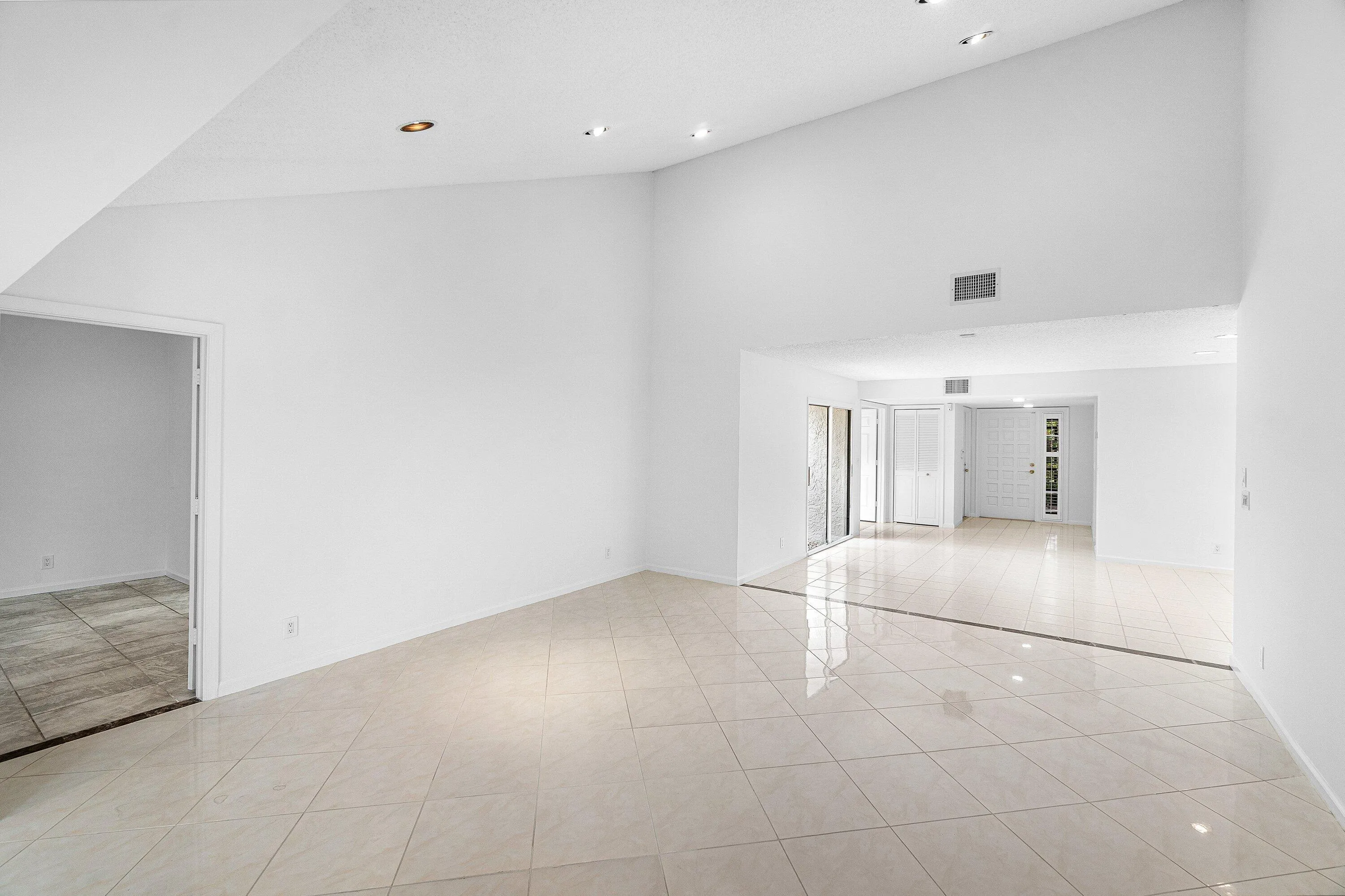 013-5635KiowaCircle-BoyntonBeach-FL-3343