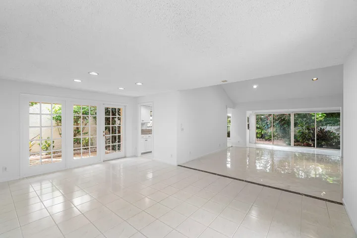 006-5635KiowaCircle-BoyntonBeach-FL-3343