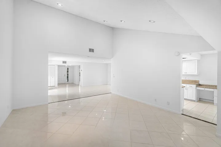 014-5635KiowaCircle-BoyntonBeach-FL-3343
