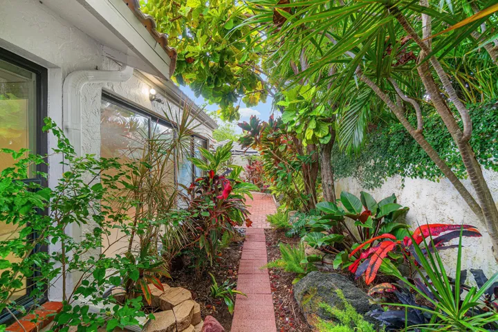 045-5635KiowaCircle-BoyntonBeach-FL-3343
