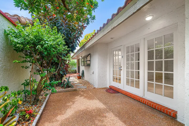 Side patio off Dining