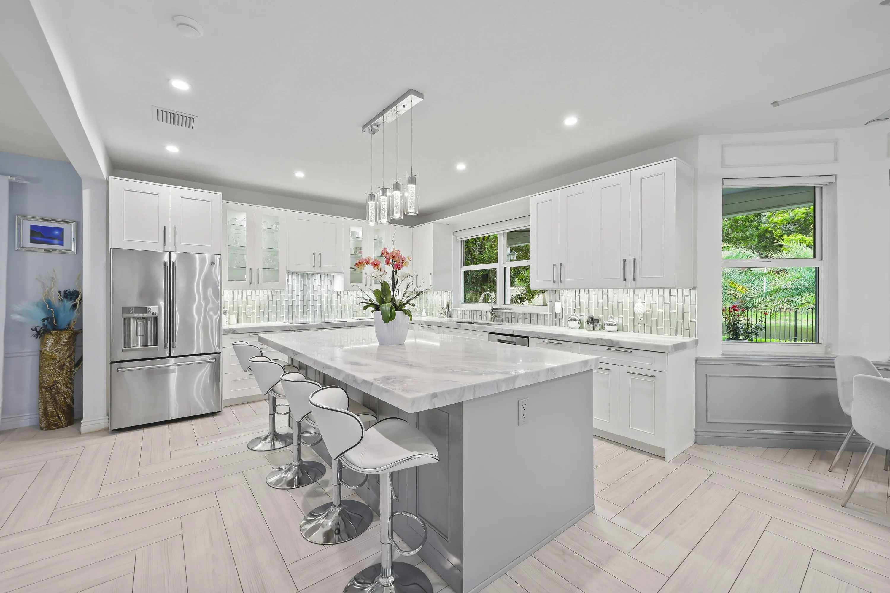 12253 Glenmore Drive - 17.jpg-FULL
