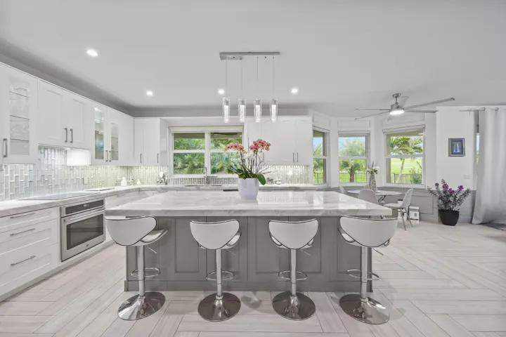 12253 Glenmore Drive - 16.jpg-FULL