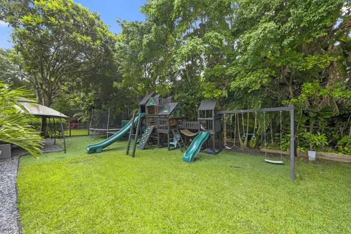 12253 Glenmore Drive - 7.jpg-FULL