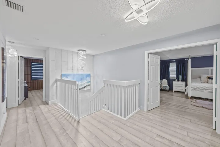 12253 Glenmore Drive - 32.jpg-FULL