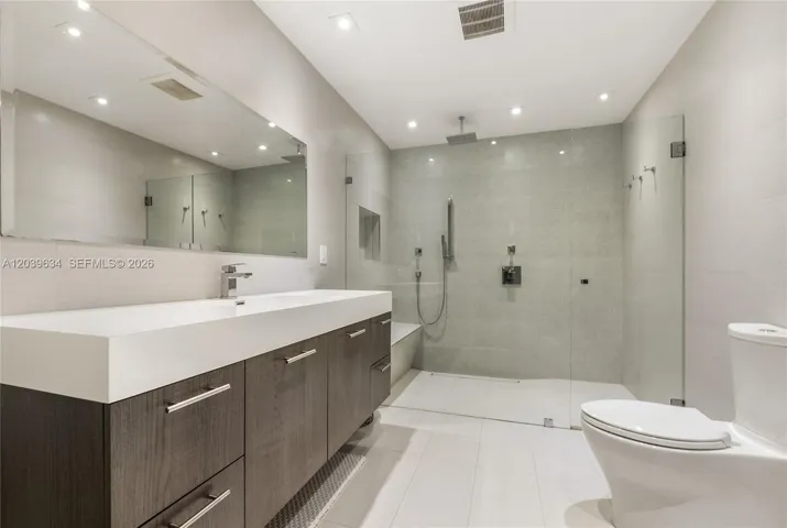 Ensuite Bath