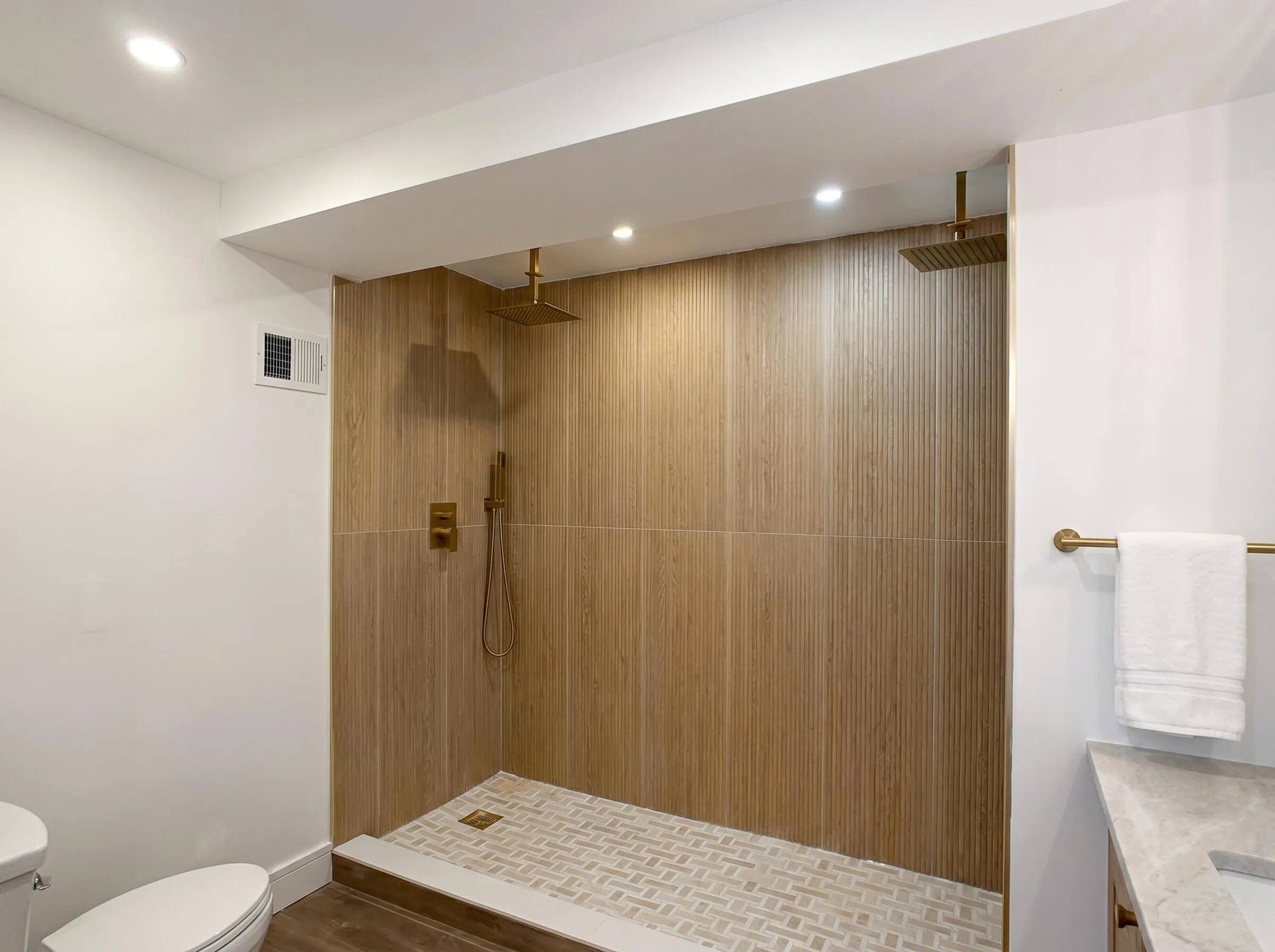 PRIMARY BATH 3