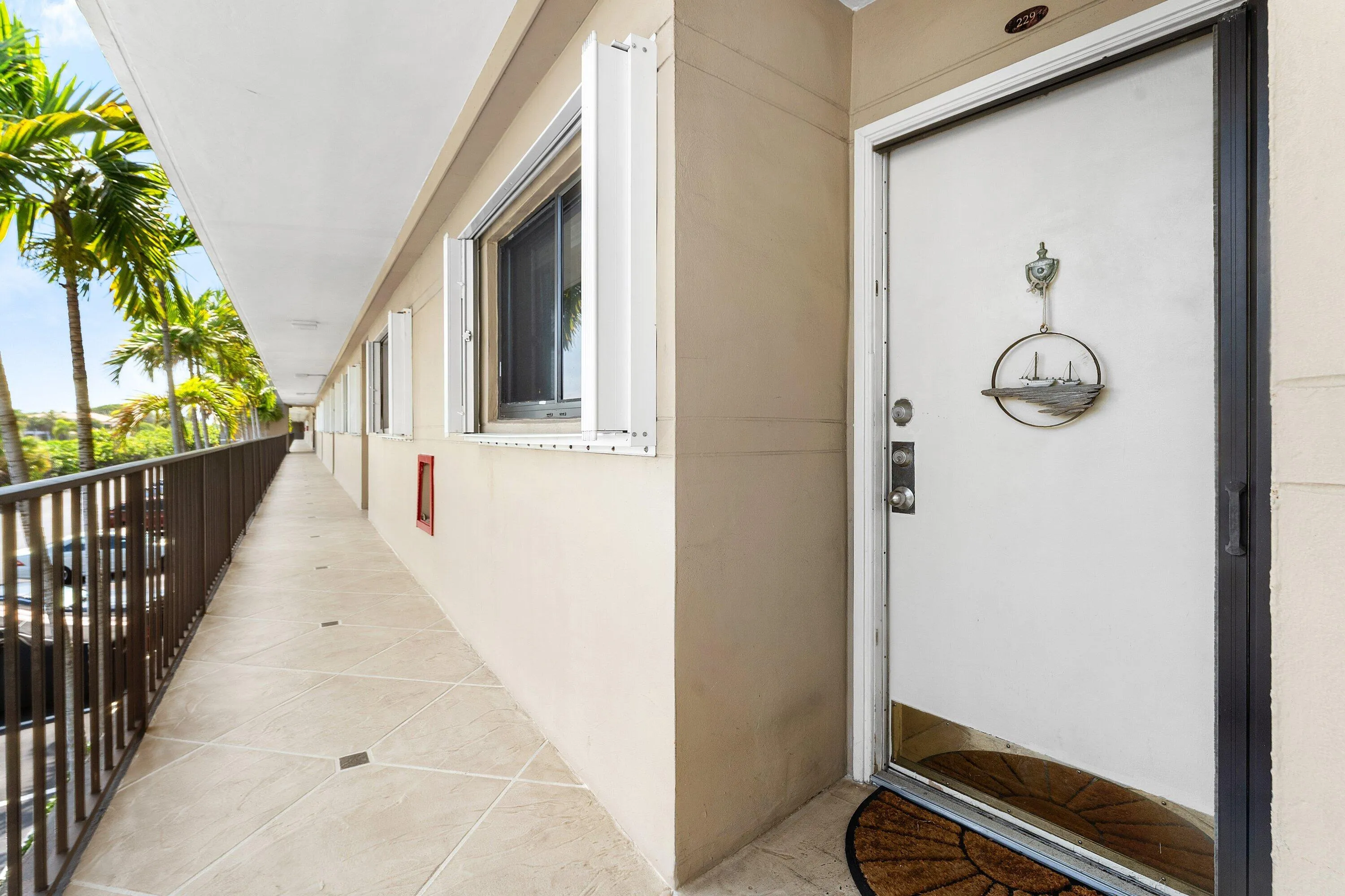 002-3605SouthOceanBoulevard-229-SouthPal