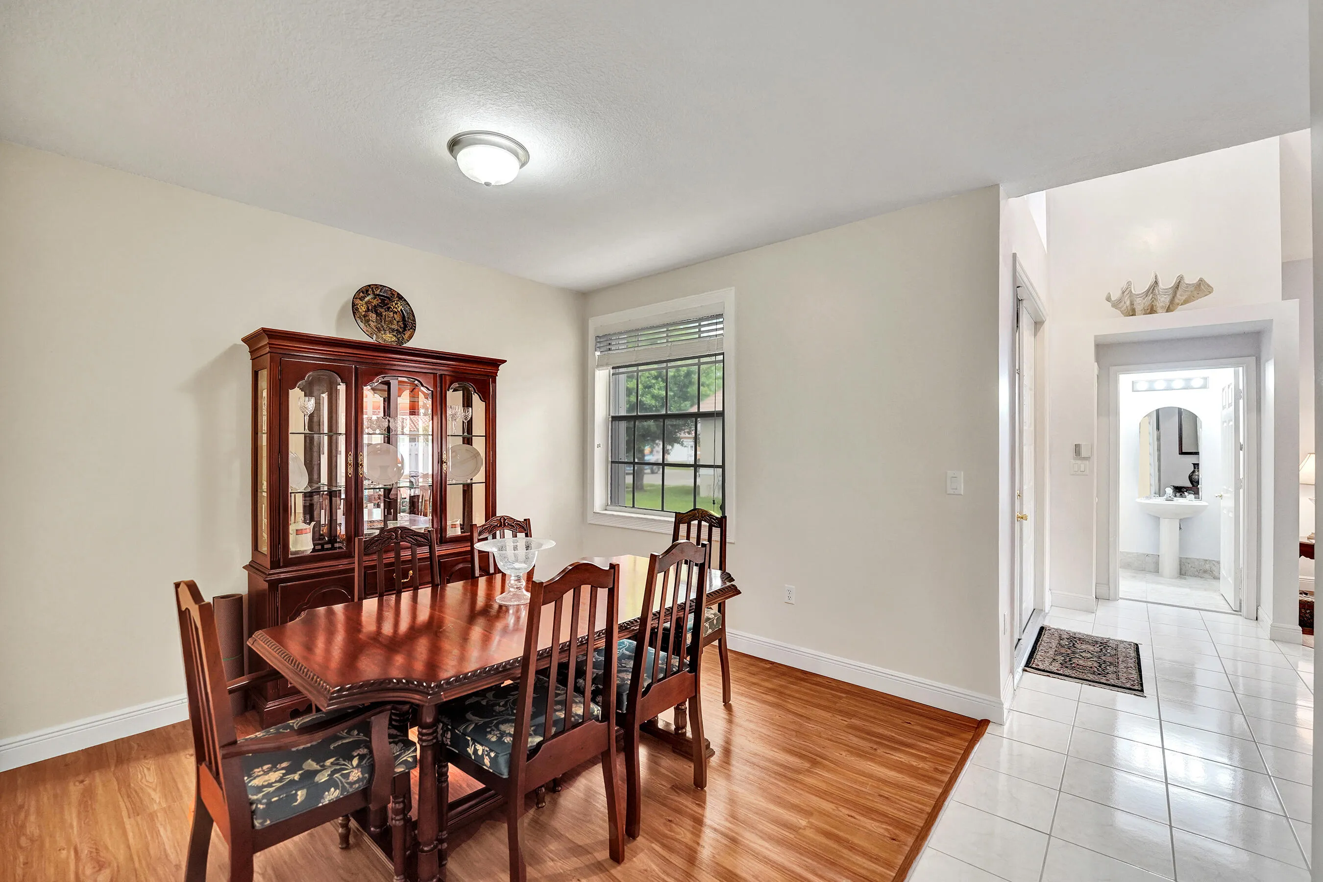 Formal Dinning Room