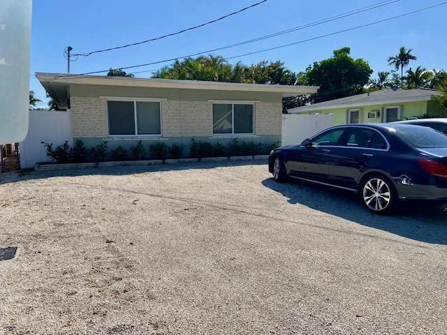 NEW GRAVEL DRIVEWAY