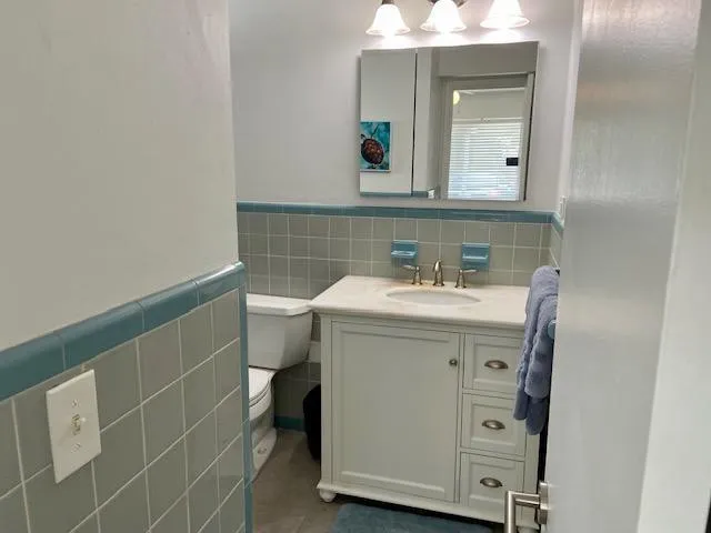 UDATED BATHROOM