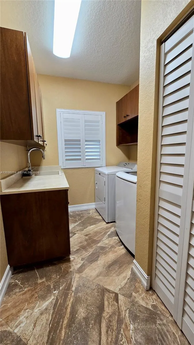 Photo 39