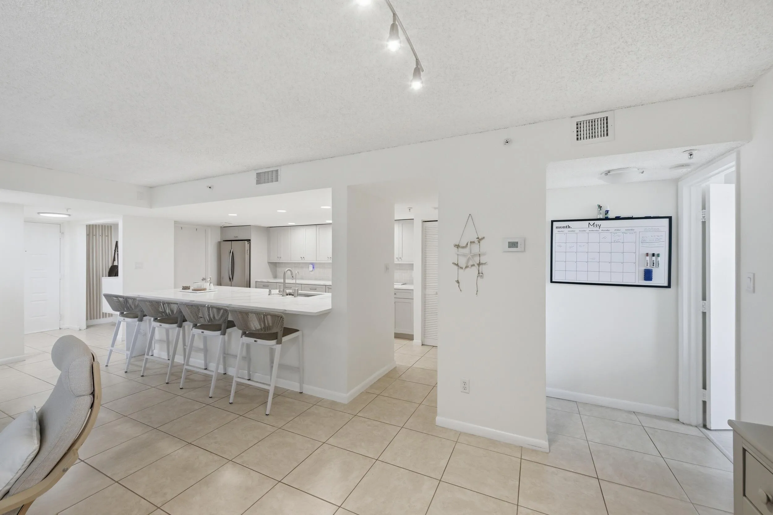 Kitchen Breakfast bar