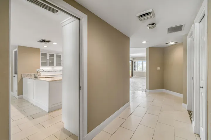 Entry to Kitchen-Hallway