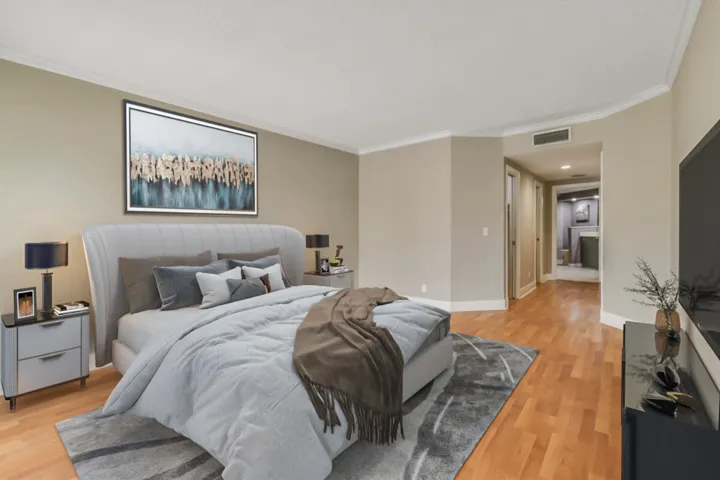 Virtual Master to entry hallway