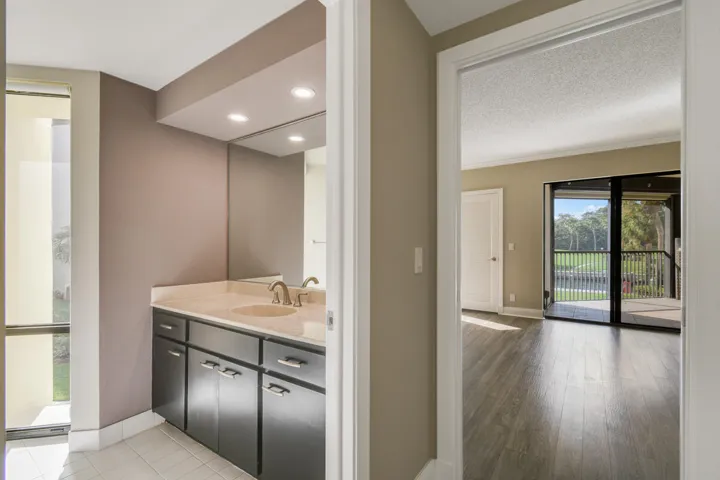 Full Bath 3 - ensuite