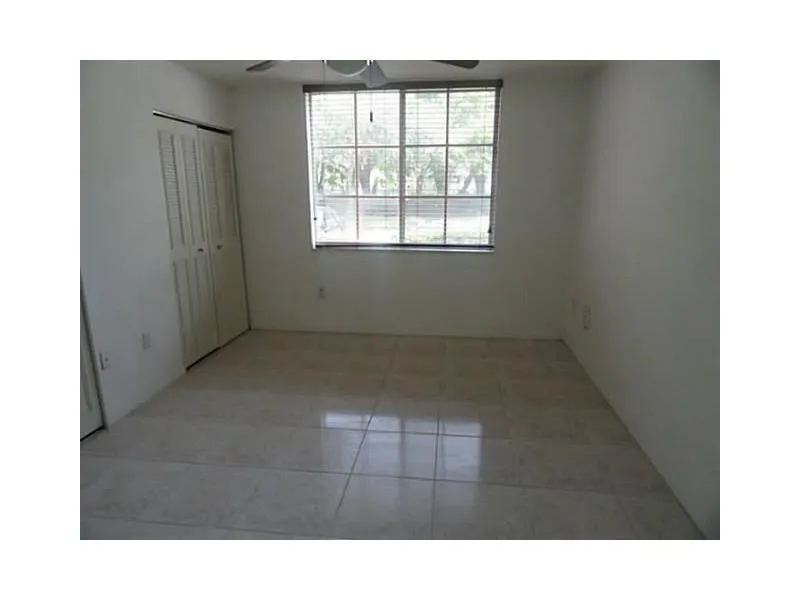 bedroom 12166