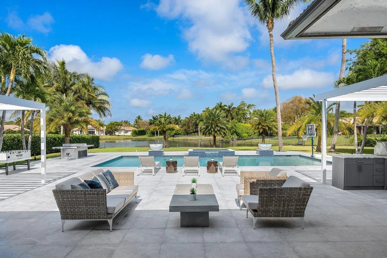 033-8331SawpineRoad-DelrayBeach-FL-33446