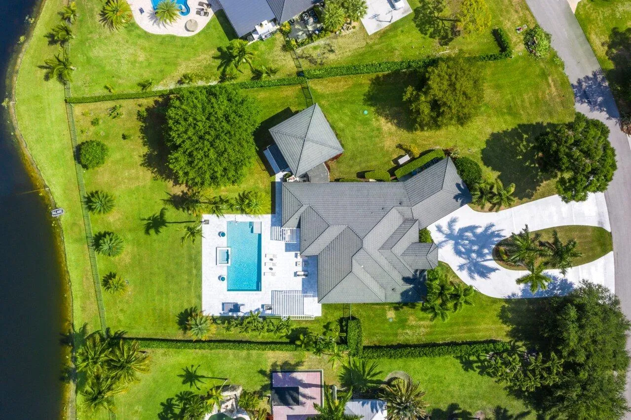 043-8331SawpineRoad-DelrayBeach-FL-33446