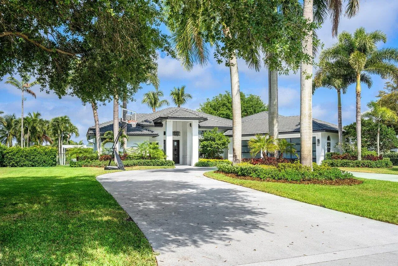 003-8331SawpineRoad-DelrayBeach-FL-33446