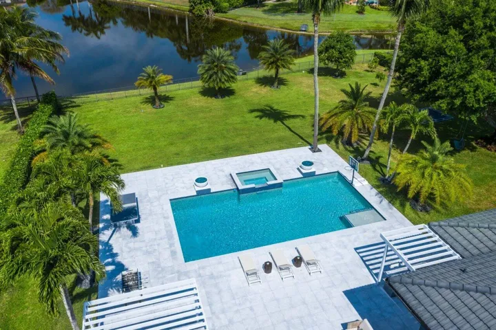 045-8331SawpineRoad-DelrayBeach-FL-33446