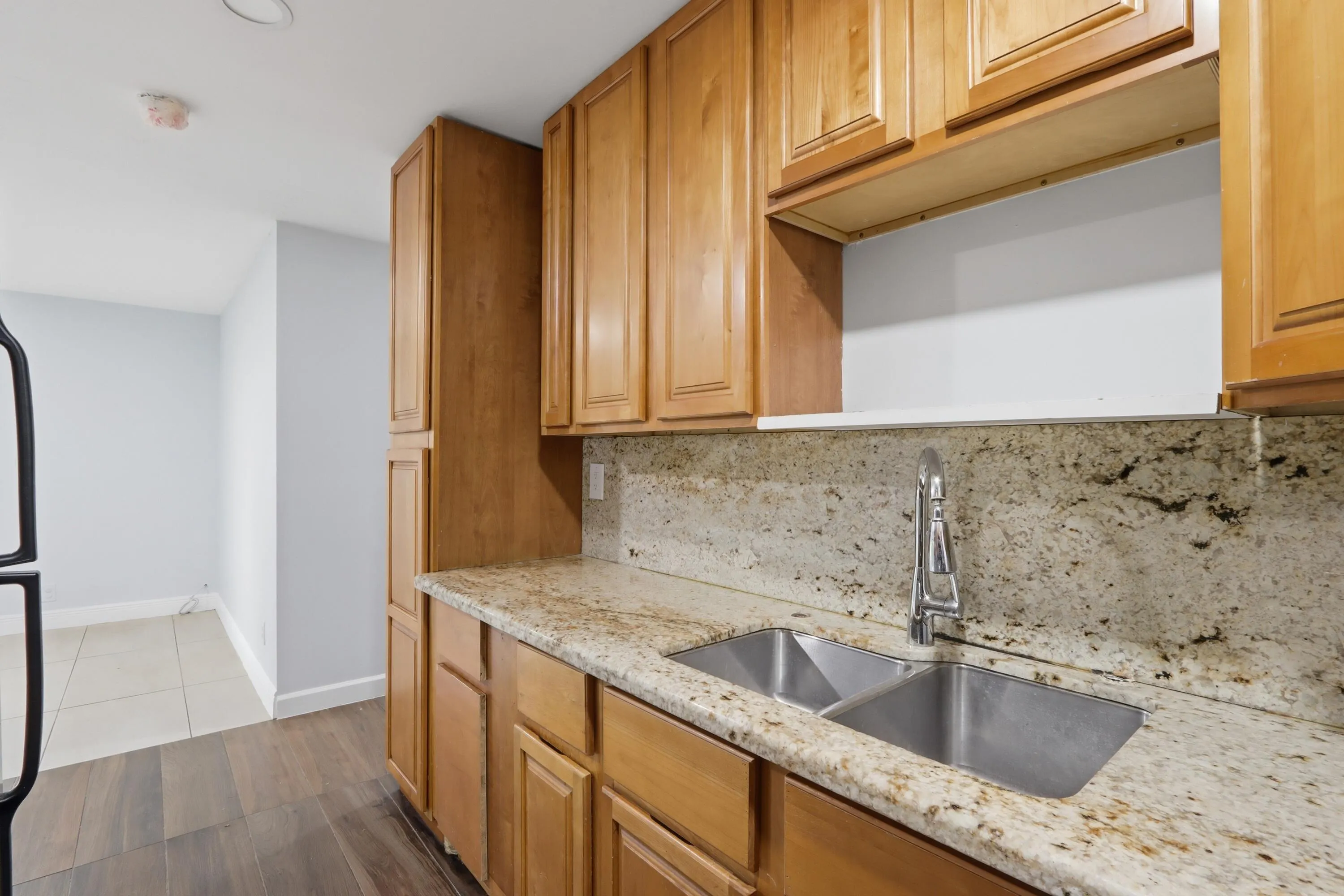 Kitchen 4