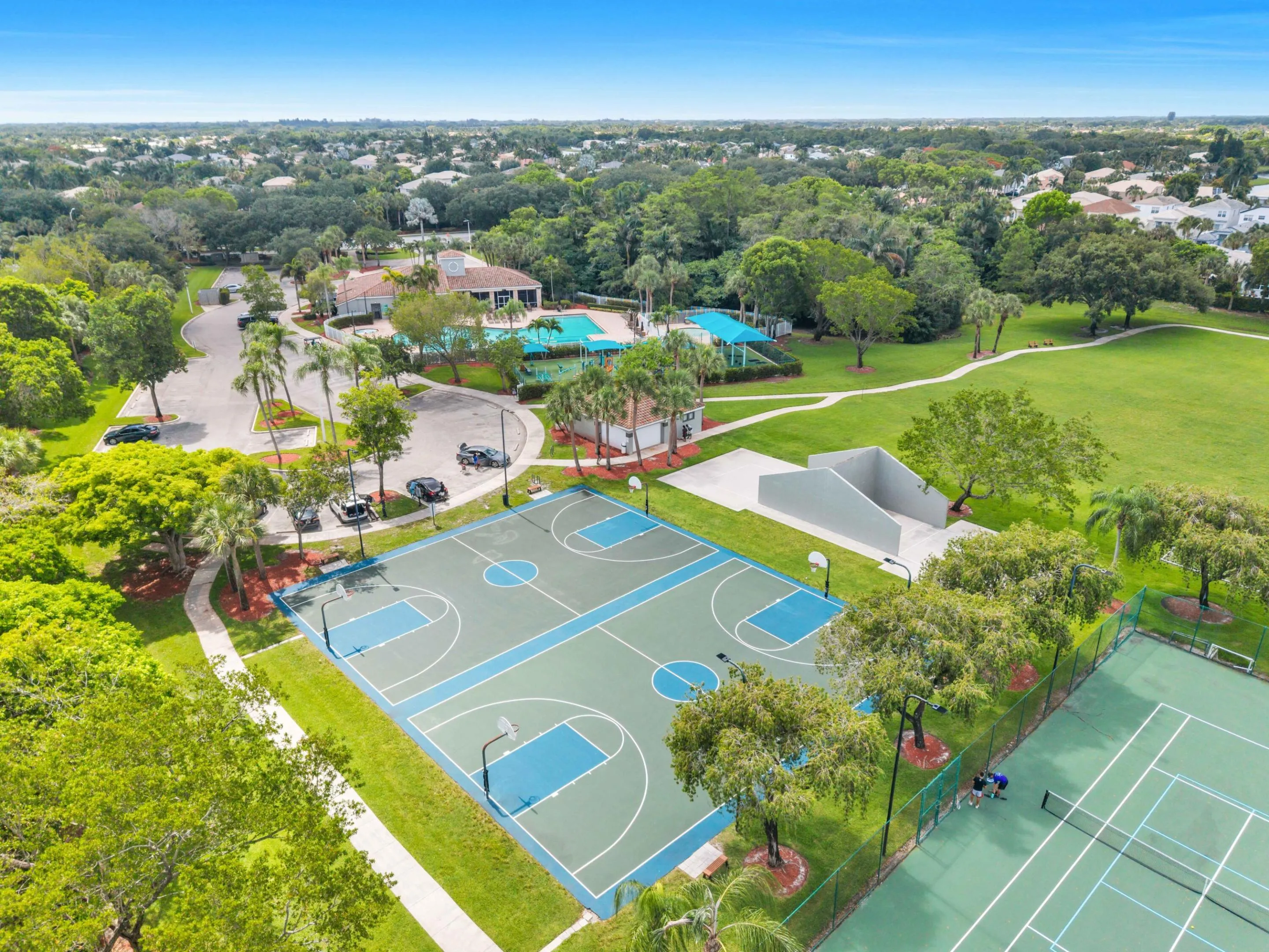 7540 Greenville Cir-20