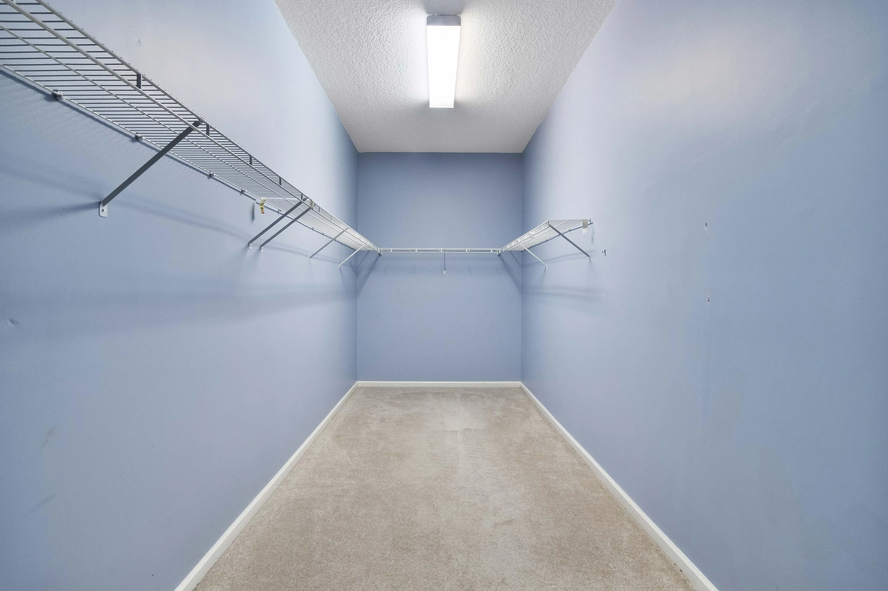 6370 Stonehurst Cir_054