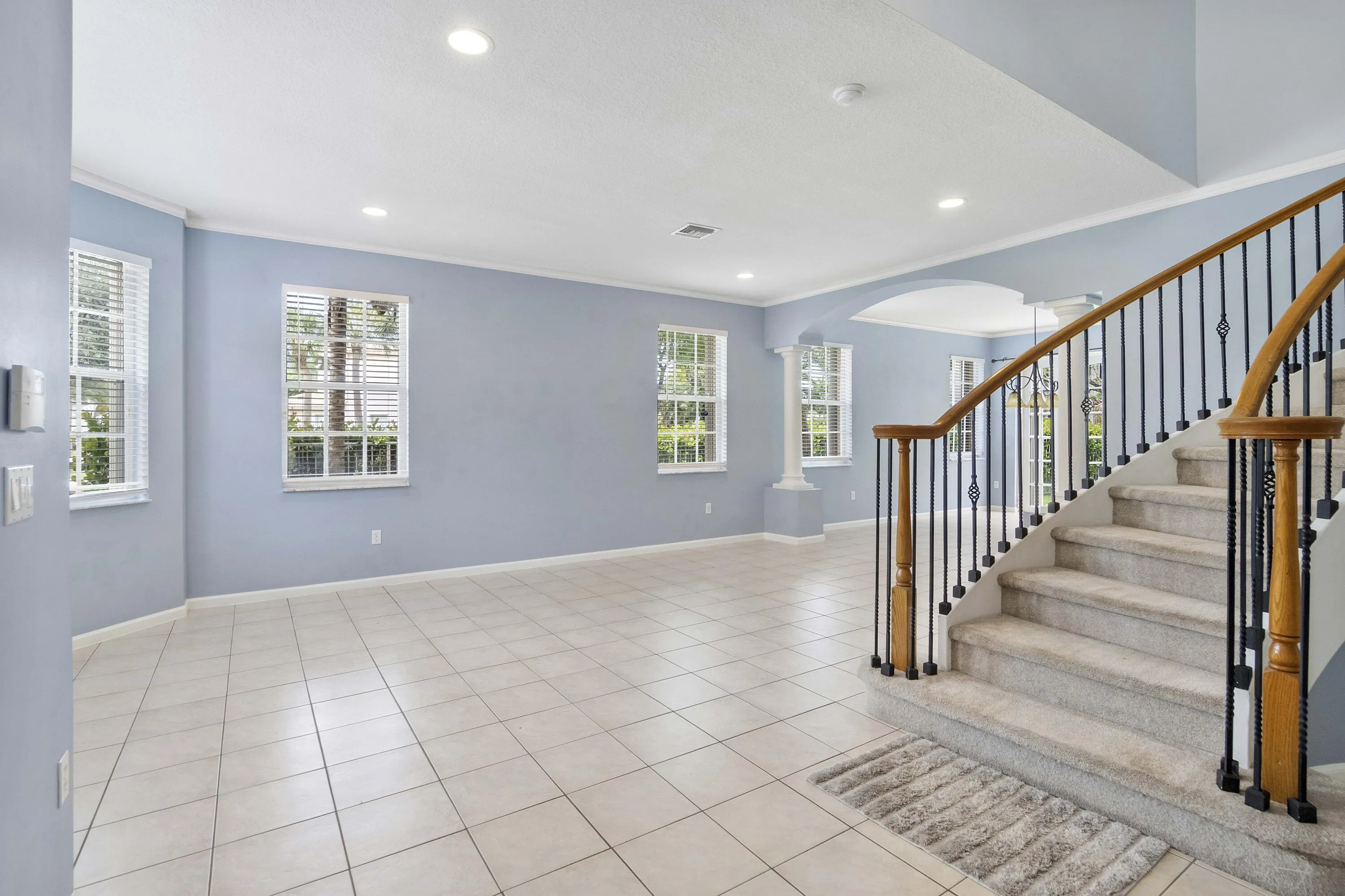 6370 Stonehurst Cir_008