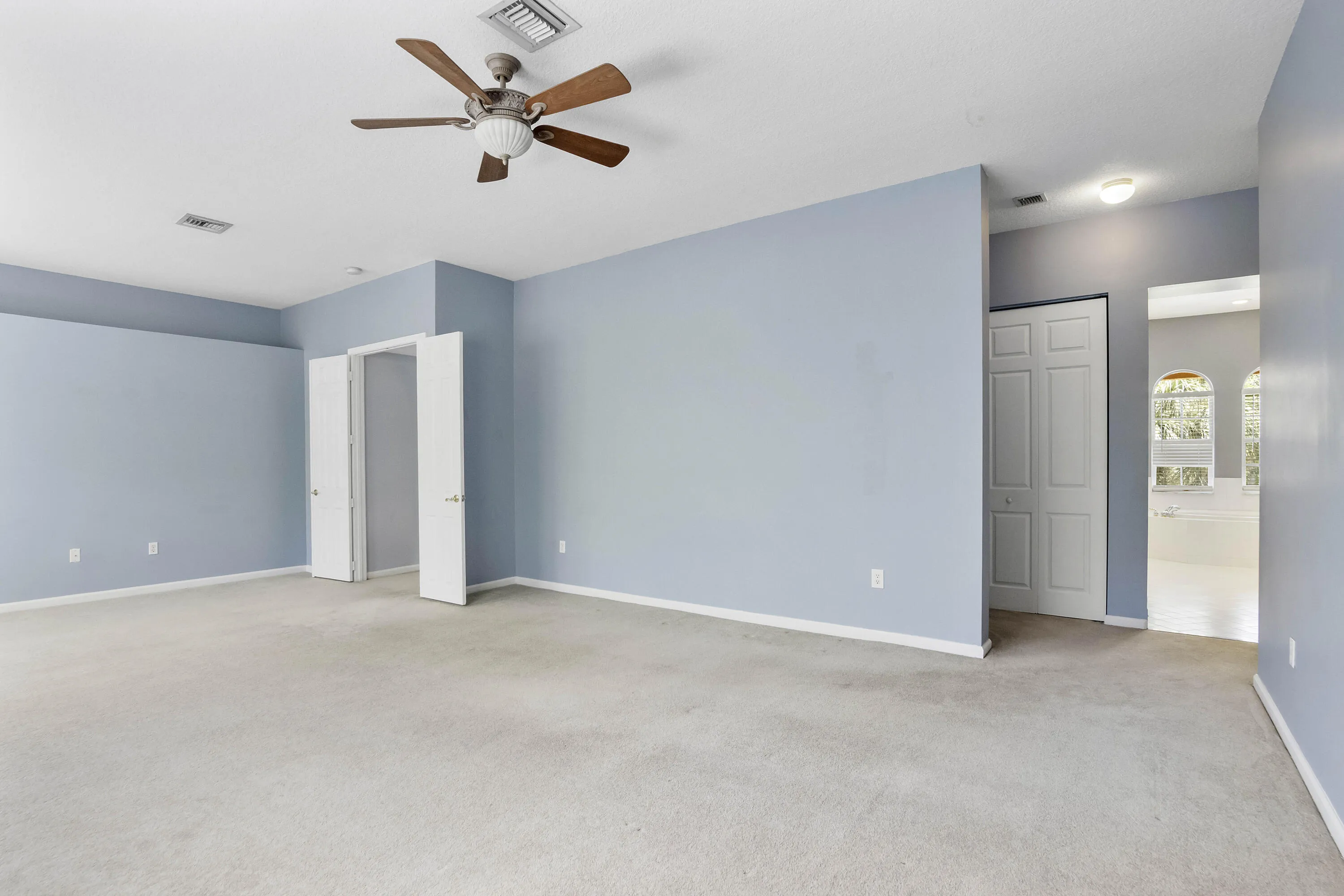 6370 Stonehurst Cir_051