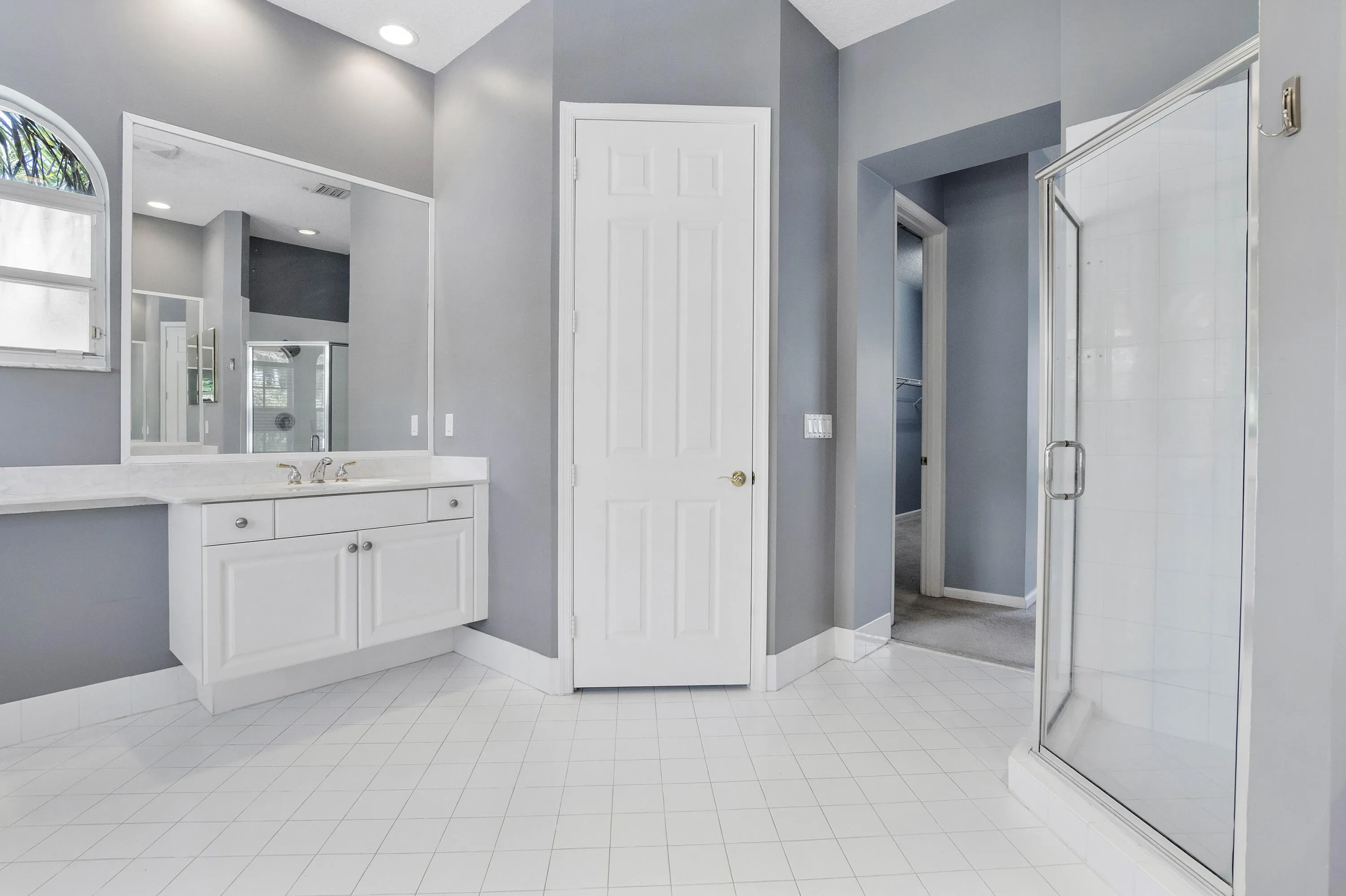 6370 Stonehurst Cir_057