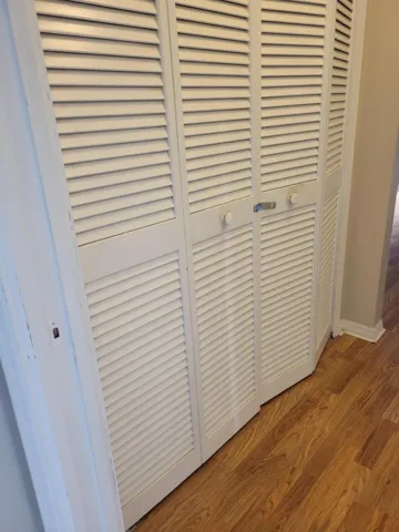Mens walk in closet