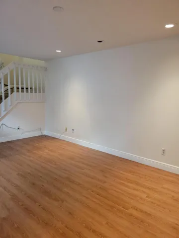 Large Living room 18 x 13